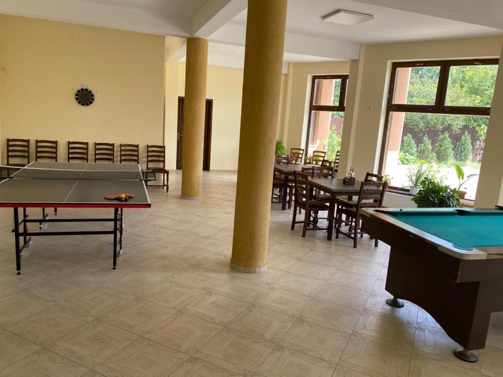 Pensiunea Casa Soarelui Simian Esterno foto