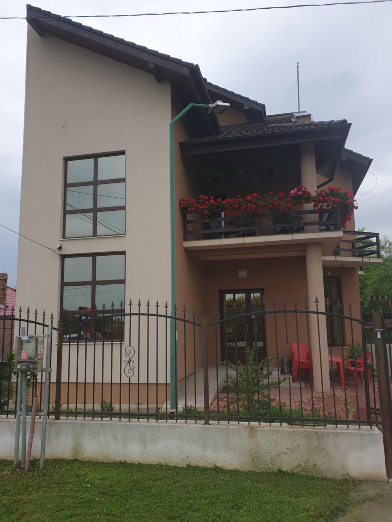 Pensiunea Casa Soarelui Simian Esterno foto