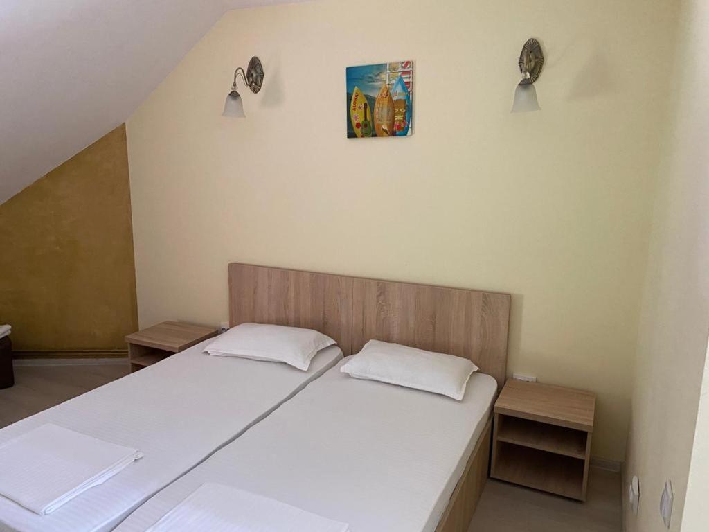 Pensiunea Casa Soarelui Simian Camera foto